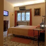 Tiburtina Garden Bed & Breakfast Řím