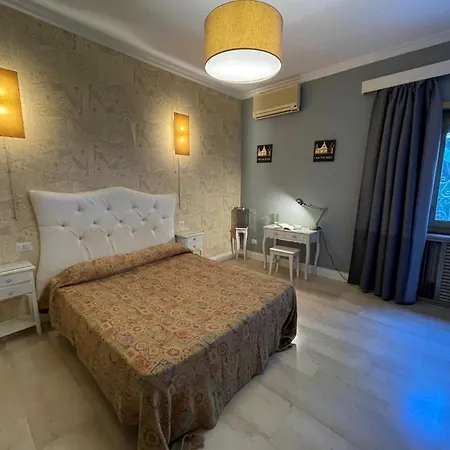 Tiburtina Garden فندق مبيت وإفطار 4*