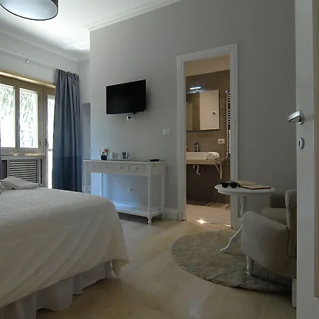 فندق مبيت وإفطار Tiburtina Garden روما