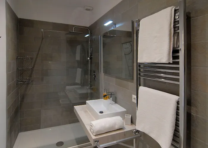 Tiburtina Garden Nocleg ze śniadaniem Rzym