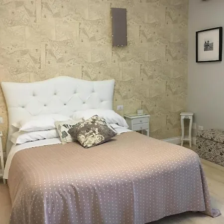 Tiburtina Garden 4*