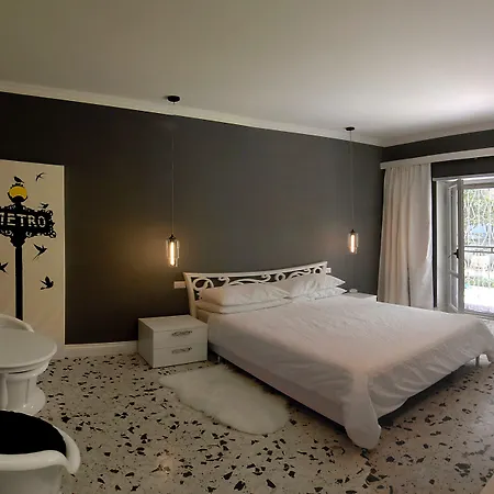 Tiburtina Garden 4*